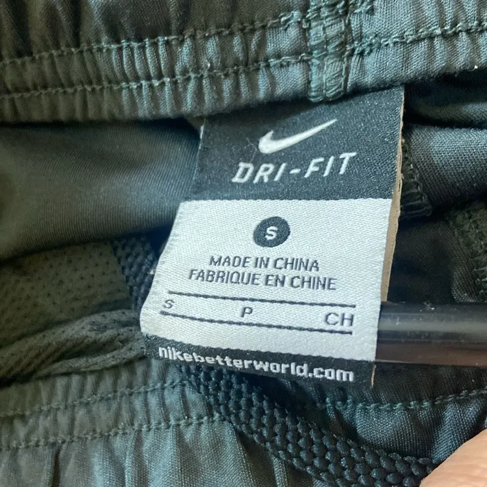 10/$50 Nike Kids Black Gray and Yellow Athletic Shorts Size S
